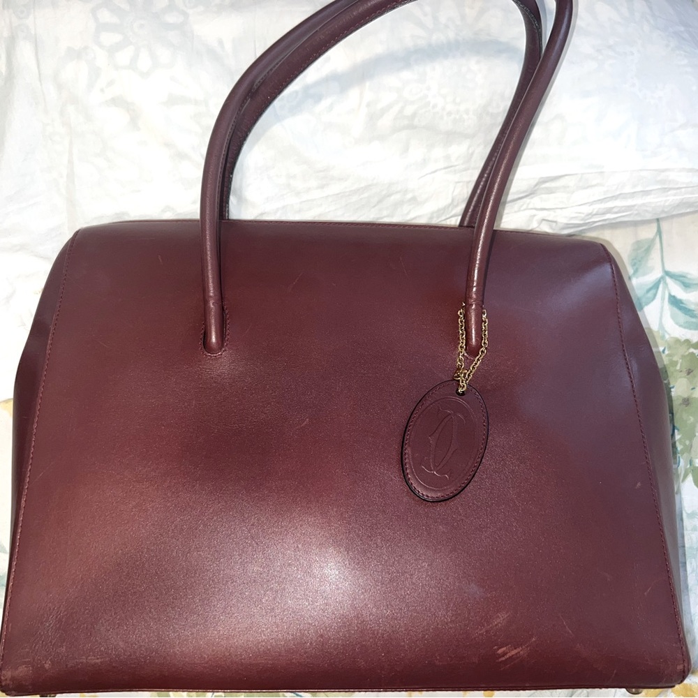 Cartier Authentic Must De Burgundy Leather Hand Tote Shoulder Bag.